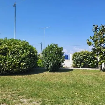 μπαρμπαρόριζα δίχωρο Studio Apartment *